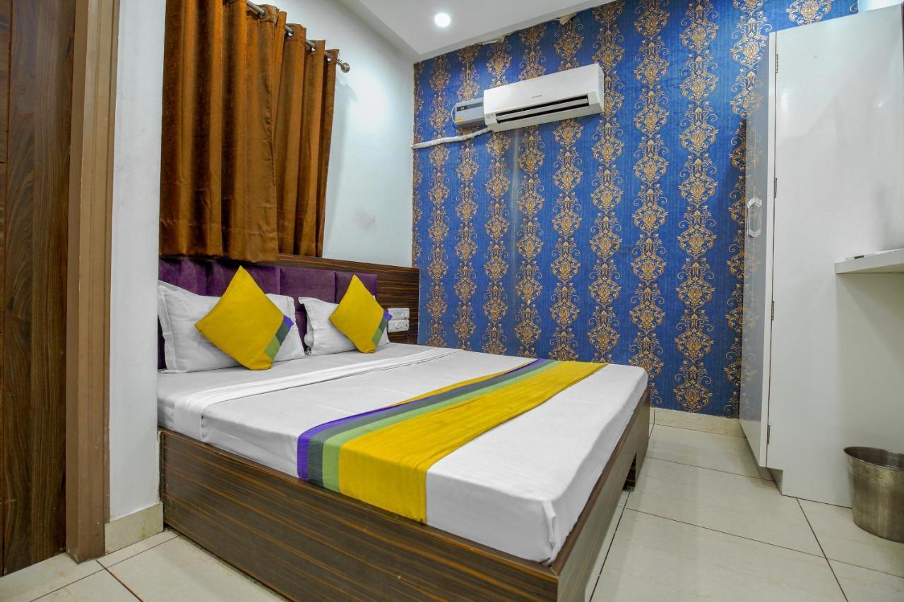 Hotel Lime Wood Ludhiana Exterior photo